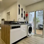 Casa Amarela By Coral Holiday home *