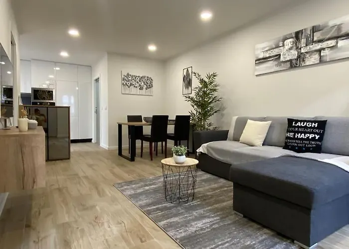 Casa Amarela By Coral Ferienhaus Portimão