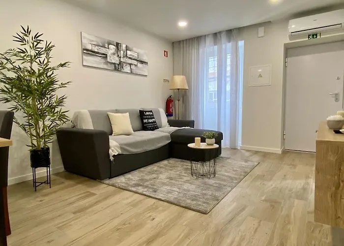 Casa Amarela By Coral Portimao